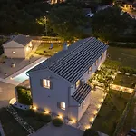 Batelica With Large Garden, Kids Playground And Private Pool Villa