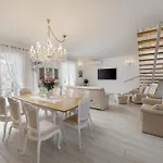 Batelica With Large Garden, Kids Playground And Private Pool