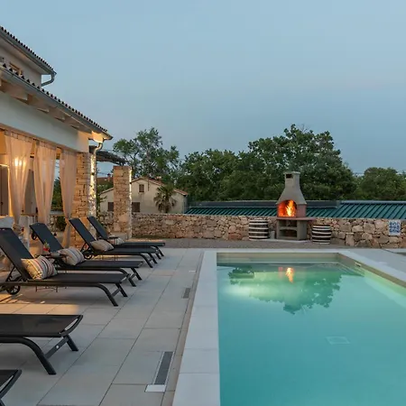 Batelica With Large Garden, Kids Playground And Private Pool * Labin (Istria)