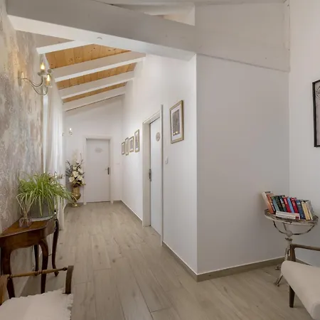 Batelica With Large Garden, Kids Playground And Private Pool Villa