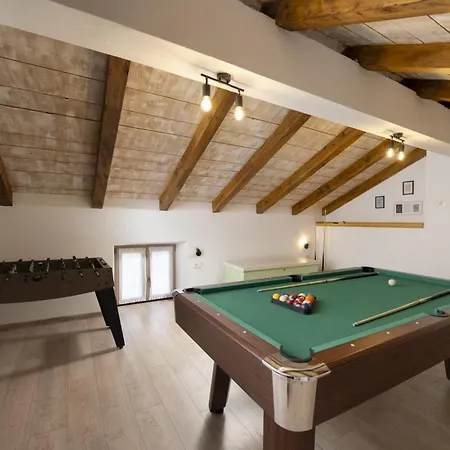Batelica With Large Garden, Kids Playground And Private Pool Villa *